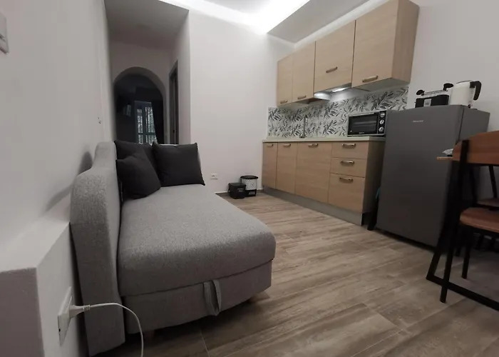 The Little Terrace Flat
